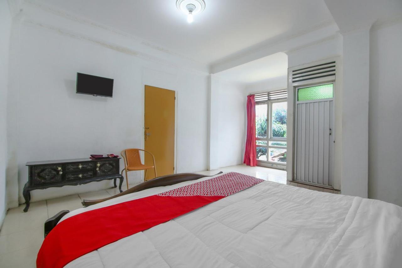 Oyo 3242 Penginapan Saa'Ada Syariah Pagaralam Екстер'єр фото